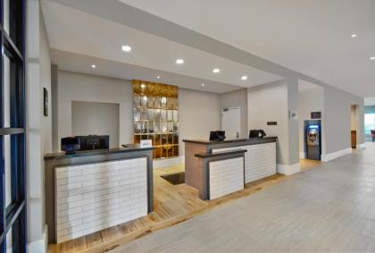 Residence Inn by Marriott Orlando at FLAMINGO CROSSINGS Town Center - image 4