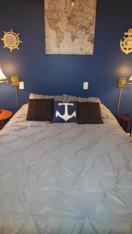 Château sur Mer Bed & Breakfast - image 11
