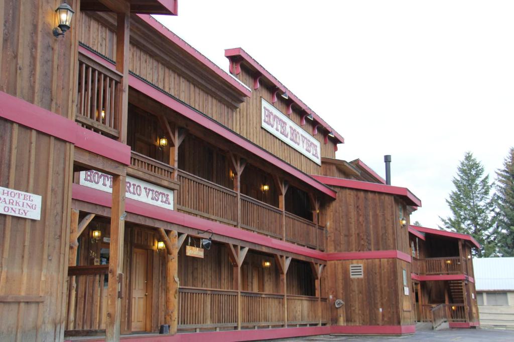 Hotel Rio Vista - image 2