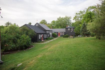 Squire Tarbox Inn - image 13