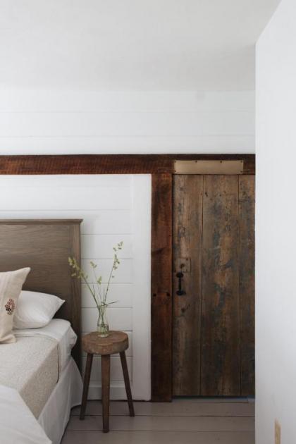 Squire Tarbox Inn - image 3