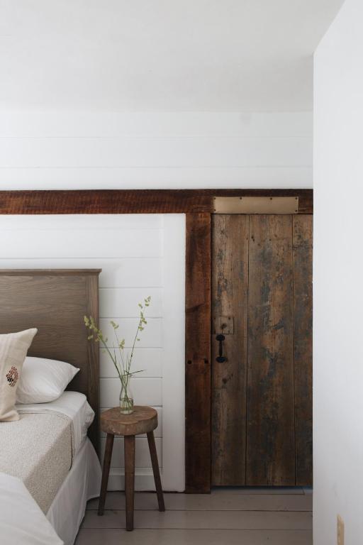 Squire Tarbox Inn - image 3