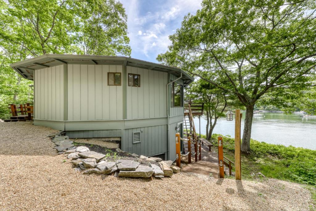 Sea Breeze Cottage - image 6