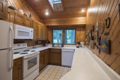 Pine Cottage (VLD00218) - image 2
