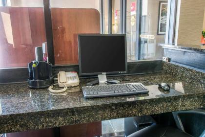 Comfort Suites Wixom / Novi - image 3