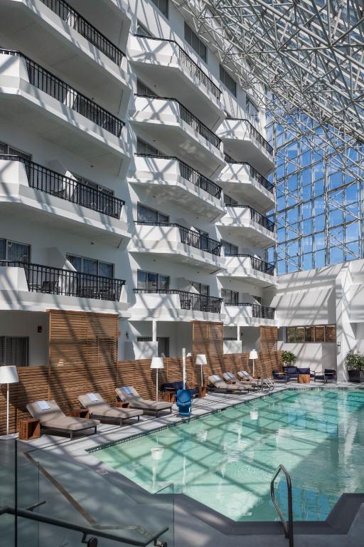 Hilton Boston-Woburn - main image