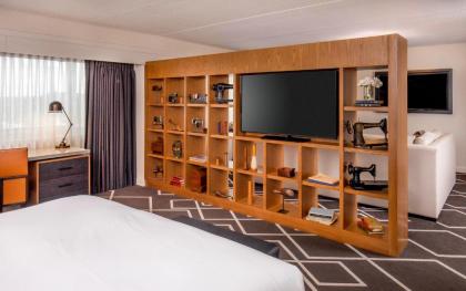 Hilton Boston-Woburn - image 11