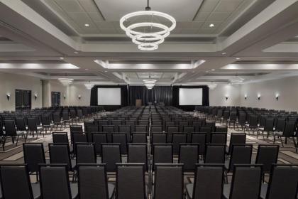 Hilton Boston-Woburn - image 3