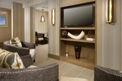 Holiday Inn Express Boston North-Woburn an IHG Hotel - image 11