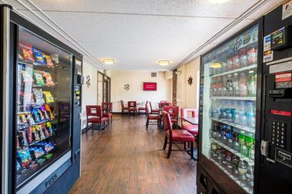 Red Roof Inn PLUS+ Boston - Woburn/ Burlington - image 14