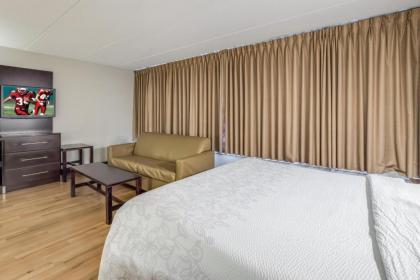 Red Roof Inn PLUS+ Boston - Woburn/ Burlington - image 17
