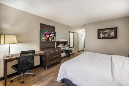 Red Roof Inn PLUS+ Boston - Woburn/ Burlington - image 20