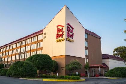 Red Roof Inn PLUS+ Boston - Woburn/ Burlington - image 5