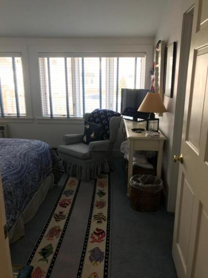 Topsides Bed & Breakfast - image 11