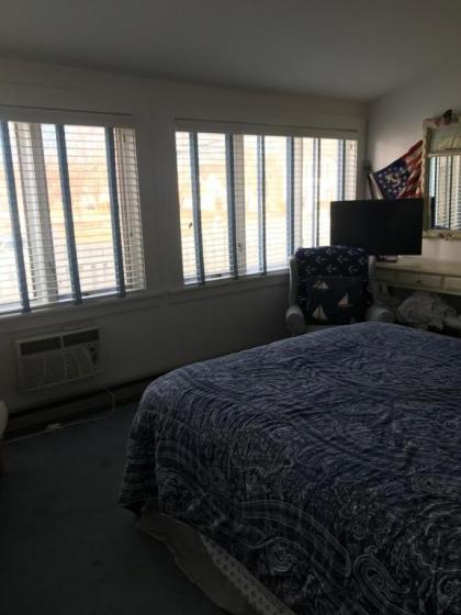 Topsides Bed & Breakfast - image 12