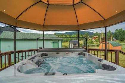 3BR mountains  Hot tub Bring the Family Woodland Park 