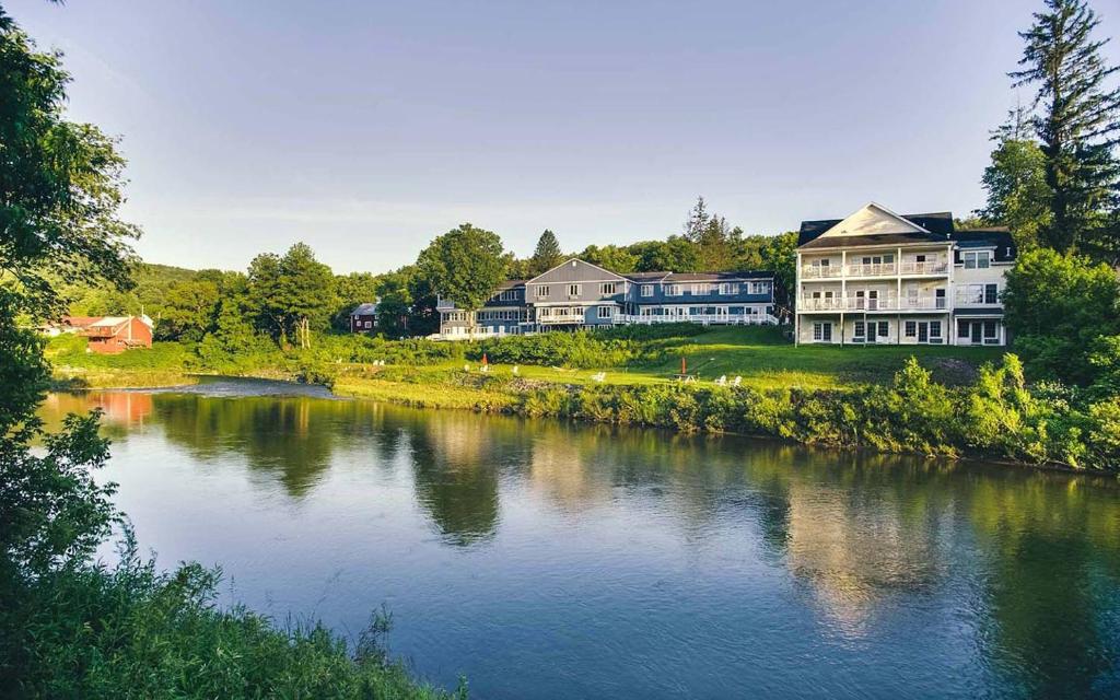 The Shire Woodstock - main image