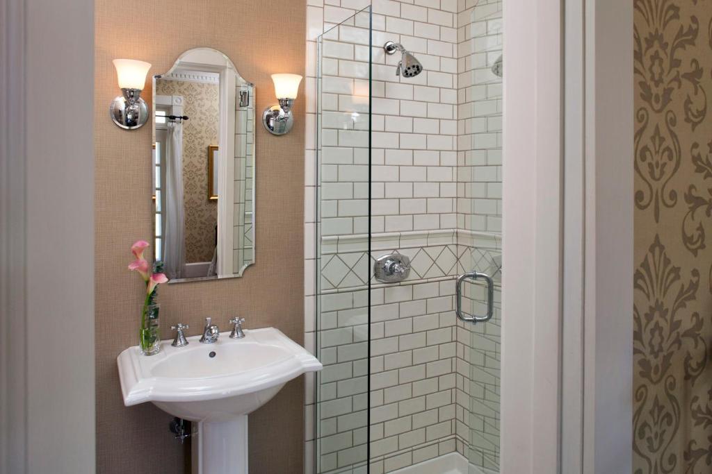 Jackson House Inn - image 5