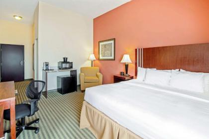 La Quinta by Wyndham Woodward - image 12