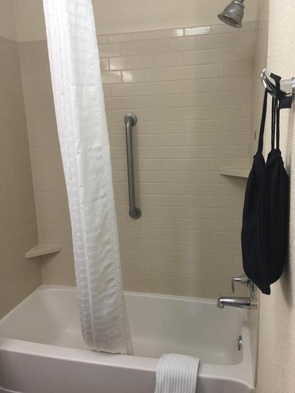 Candlewood Suites Woodward an IHG Hotel - image 4