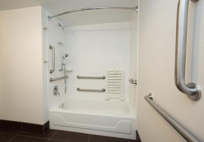 Hampton Inn Wooster - image 21