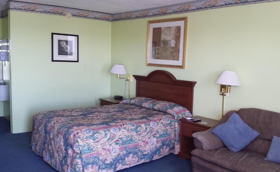 Innkeeper Motel Hamel - image 6