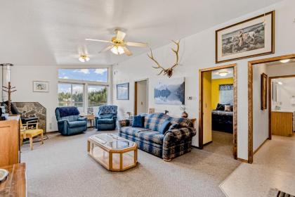 Cleland Bay Waterfront Cabin Idaho