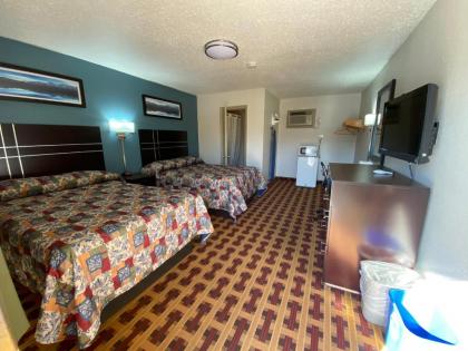 Lodge Inn - image 15