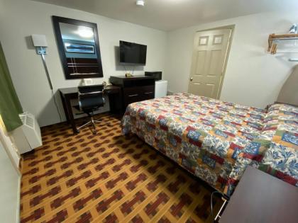 Lodge Inn - image 5