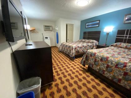 Lodge Inn - image 7