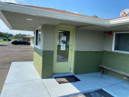 Red Carpet Inn & Suites Wrightstown - image 3
