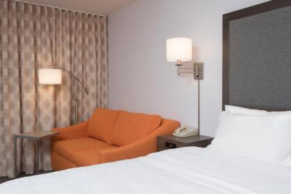 Hampton Inn Grand Rapids-South - image 10