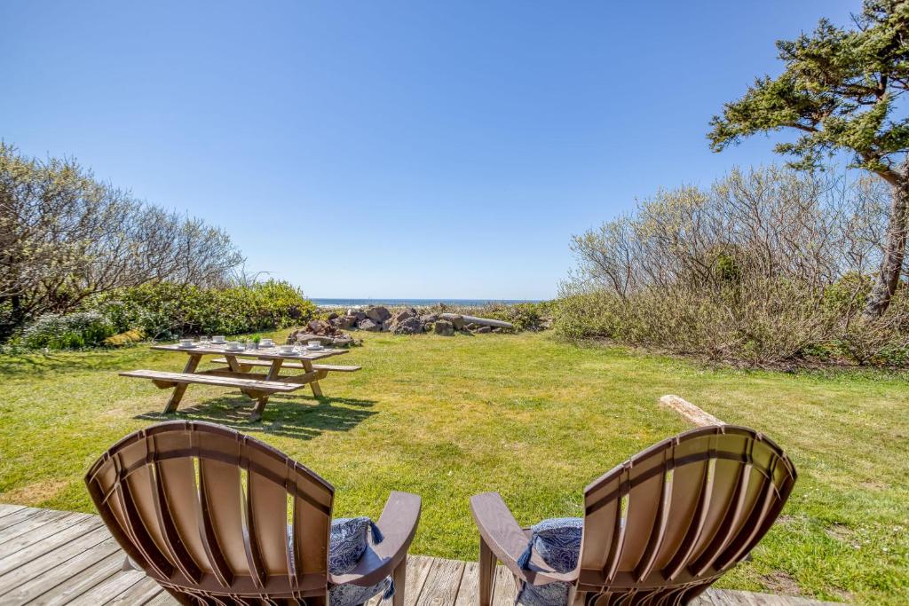 Rustic Retreat - image 2
