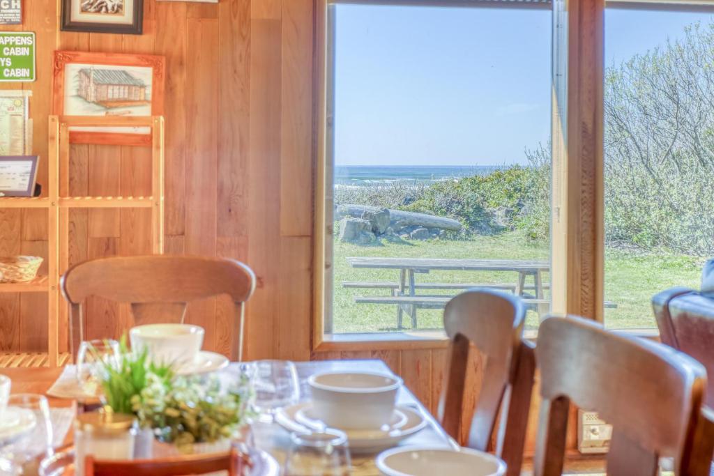 Rustic Retreat - image 6