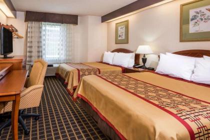 Days Inn by Wyndham Yadkinville - image 2