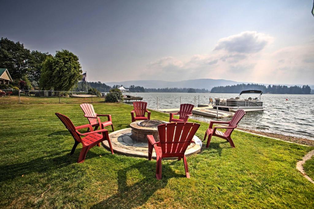 Modern Lake Lawrence Retreat with a Deck and Dock! - main image