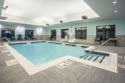 Hampton Inn & Suites Yonkers - Westchester - image 8