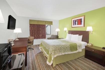 Days Inn by Wyndham York - image 14