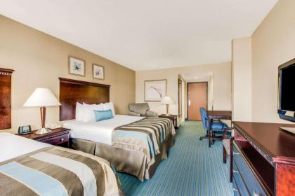 Wingate by Wyndham York - image 14