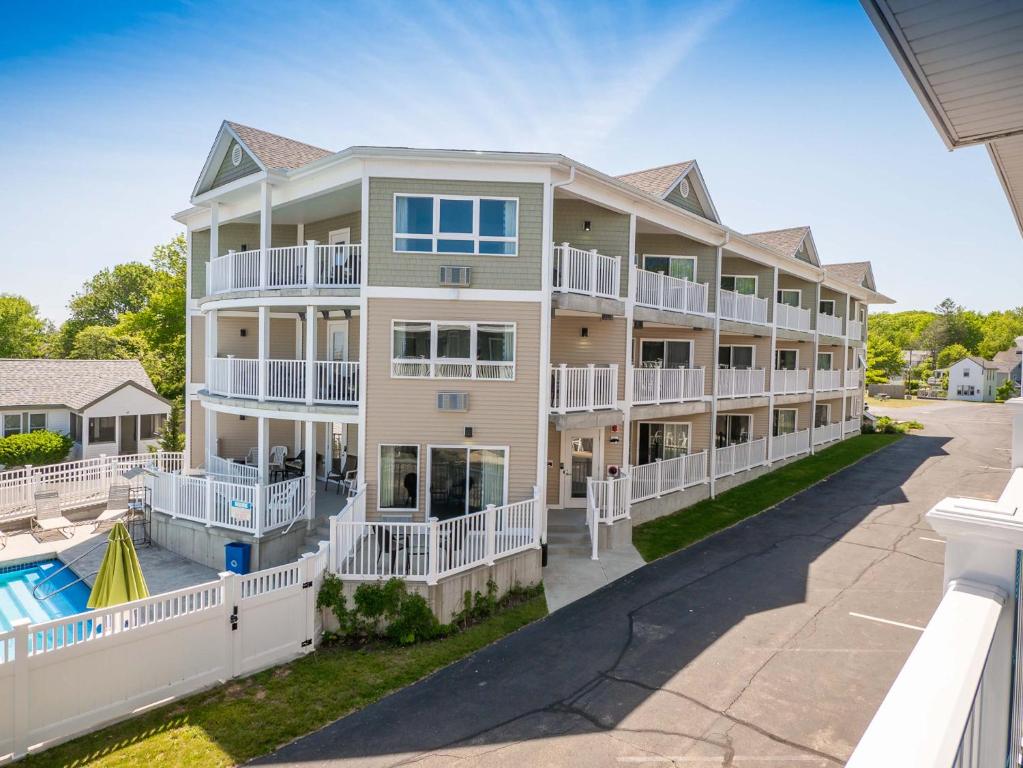 Sea Latch Inn - main image