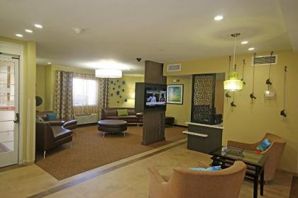 Candlewood Suites Newport News-Yorktown an IHG Hotel - image 5