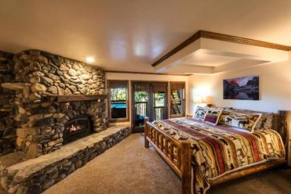 Four Seasons - 3BR/4BA Holiday Home - image 3