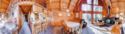 Yosemite Vista - 3BR/2BA Holiday Home - image 3