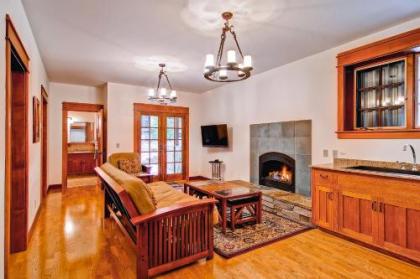 Ahwahnichi Lodge - 3BR/2.5BA - image 3