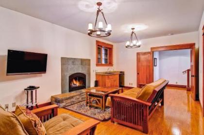 Ahwahnichi Lodge - 3BR/2.5BA - image 5