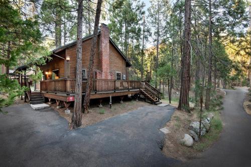 34 Grandmas Cabin - main image