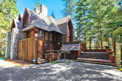 Little Ahwahnee Inn Holiday Home - 2BR/2.5BA - image 3