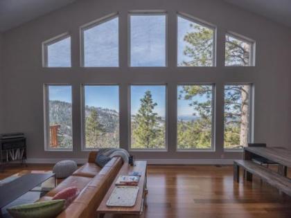 Holiday homes in Yosemite Village California