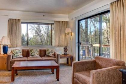 A112 Studio Inside Yosemite Park- Mins from Badger Pass and Valley