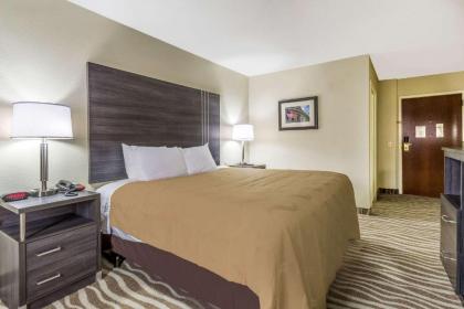 Quality Inn & Suites North Lima - Boardman - image 10